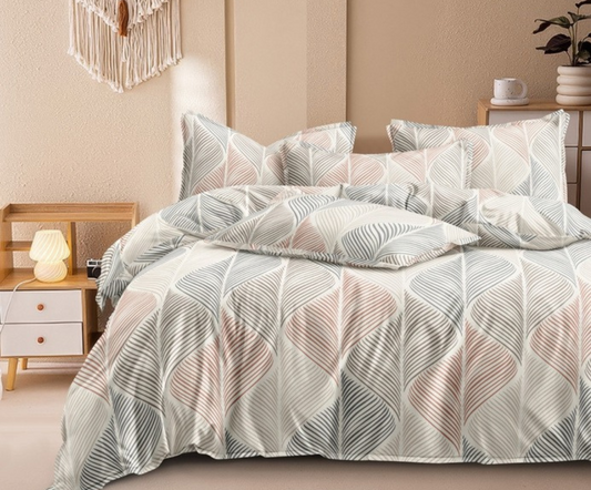 Red Black Candy Soft Mircrofibre Leafy Printed Bedsheet